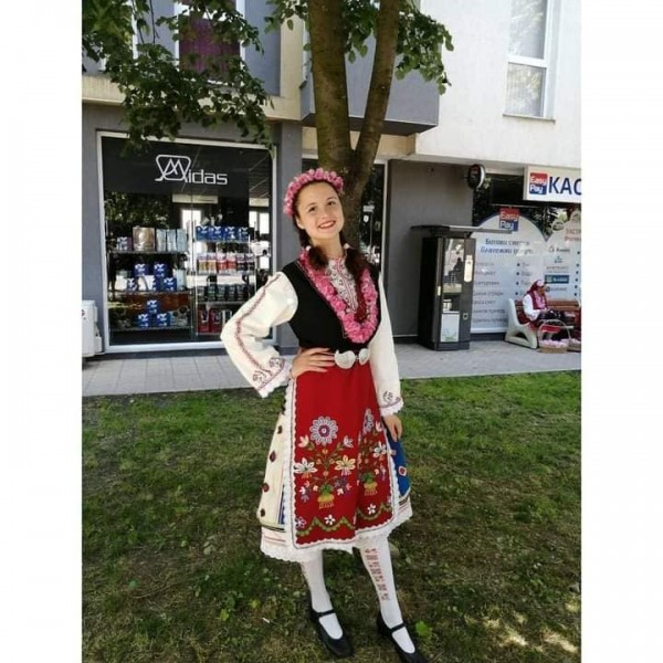 Александра Филипова оглави ученическия съвет в ПГЛПТ