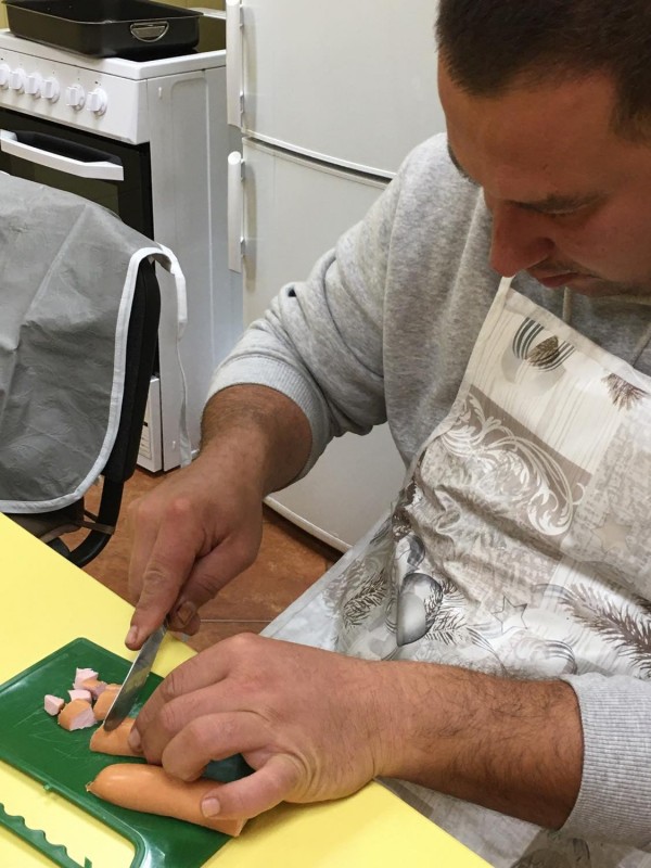 Кулинарите в дневния център приготвиха вкусна пица