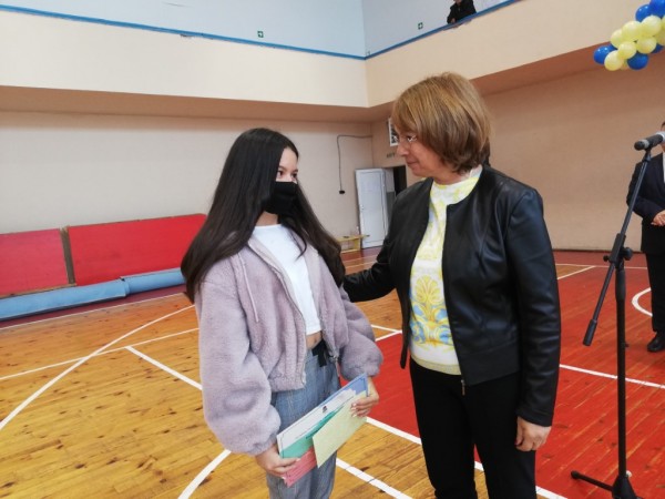 Кметът на Казанлък отличи 27 казанлъшки спортисти