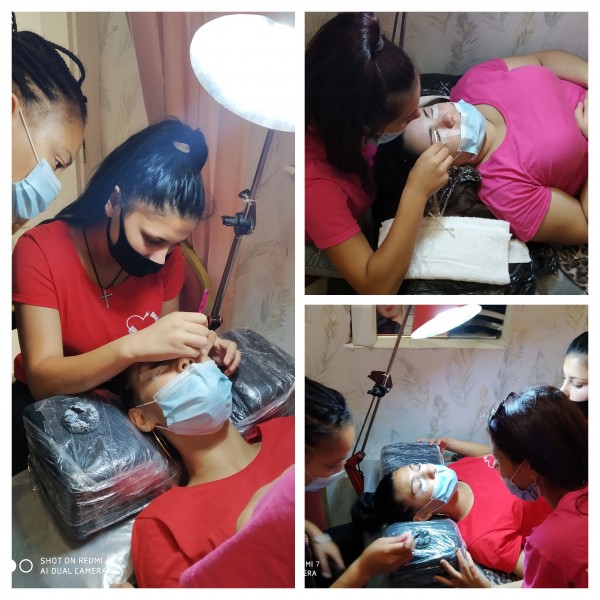 Фризьорите на ПГ “Акад. П. Стайнов“ получиха сертификати за обучение в Лисабон