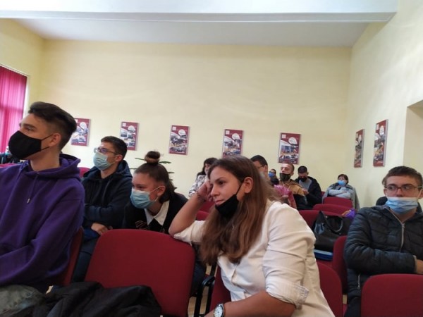 Европейски „Дни Еразъм 2021“ в ПГ “Иван Хаджиенов“