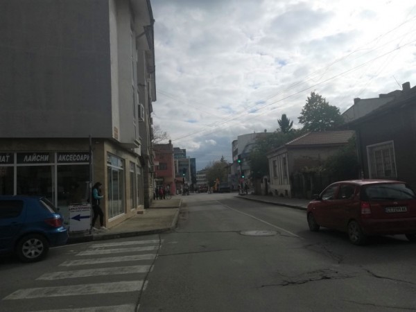 Промени за движението на МПС по централните улици и булеварди в Казанлък от утре