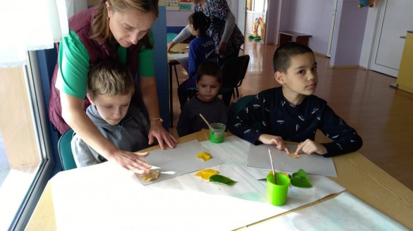 Есенно и многоцветно бе днес в “Работилница за мечти“