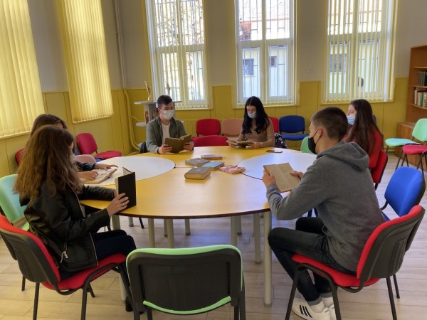 Национална седмица на четенето в ПХГ „Св. св. Кирил и Методий“