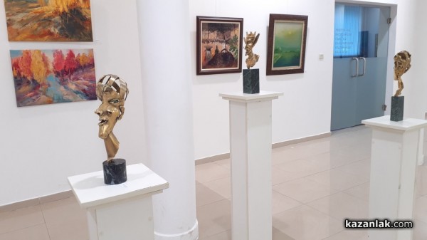 20-о юбилейно издание на “Есенен салон Казанлък 2021“ на Община Казанлък