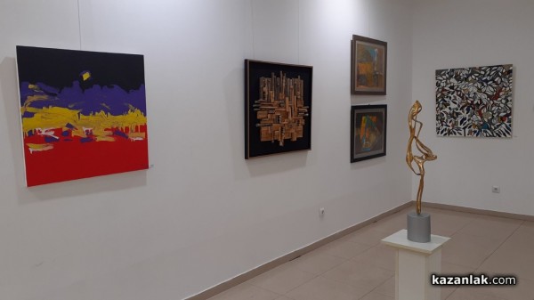 20-о юбилейно издание на “Есенен салон Казанлък 2021“ на Община Казанлък