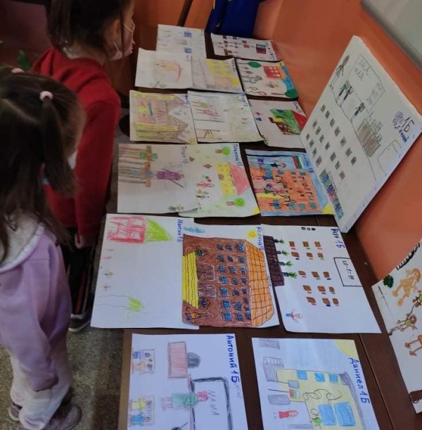 ОУ “Георги Кирков“ става на 61 години на днешния празник