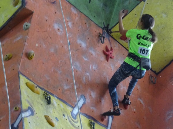 Малкият катерач Цветан Иванов с бронзови медали в две дисциплини