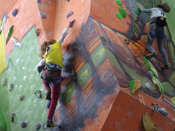 Малкият катерач Цветан Иванов с бронзови медали в две дисциплини