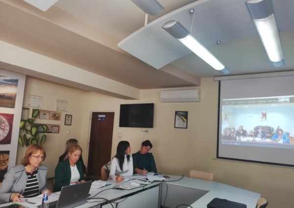 Туристически район “Долината на розите“ вече има свои стратегия за развитие, лого и девиз “Традиция и съвременност“