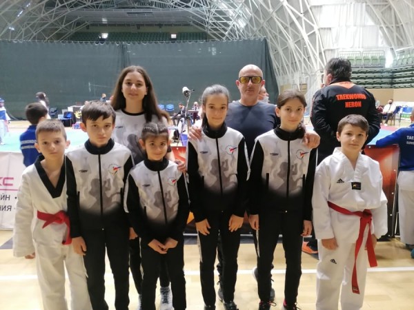 17 медала за казанлъшките таекуондисти от турнир в Пловдив