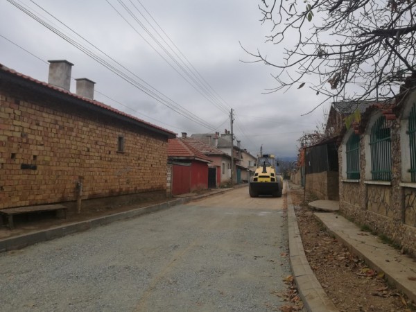 Кметска проверка на ремонтни дейности по населени места