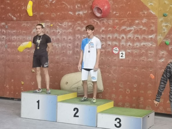 С два медала и три купи се завърнаха “Селт“ от последното състезание за годината