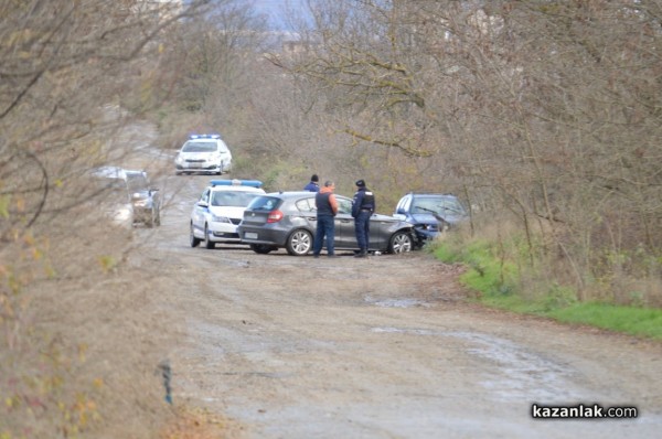 Гонка с Полицията завърши с катастрофа