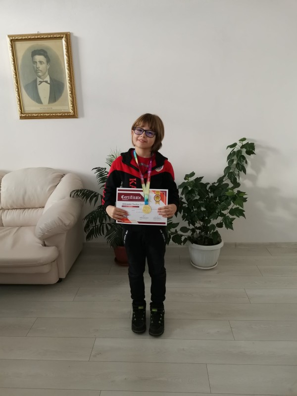 12 медала спечелиха най-добрите малки математици на ОУ “Св. Паисий Хилендарски“