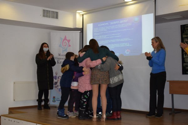 Деца и учители станаха носители на “Добрите примери“ от Казанлък