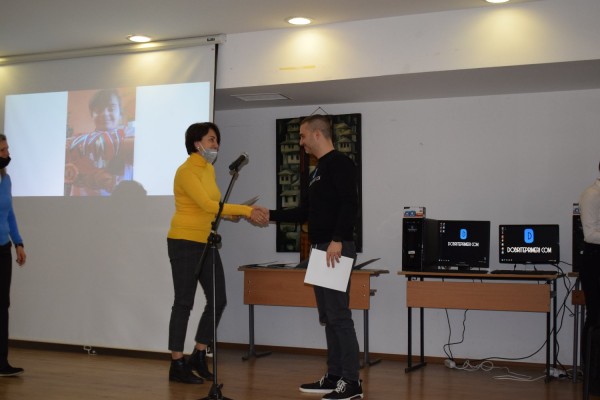 Деца и учители станаха носители на “Добрите примери“ от Казанлък