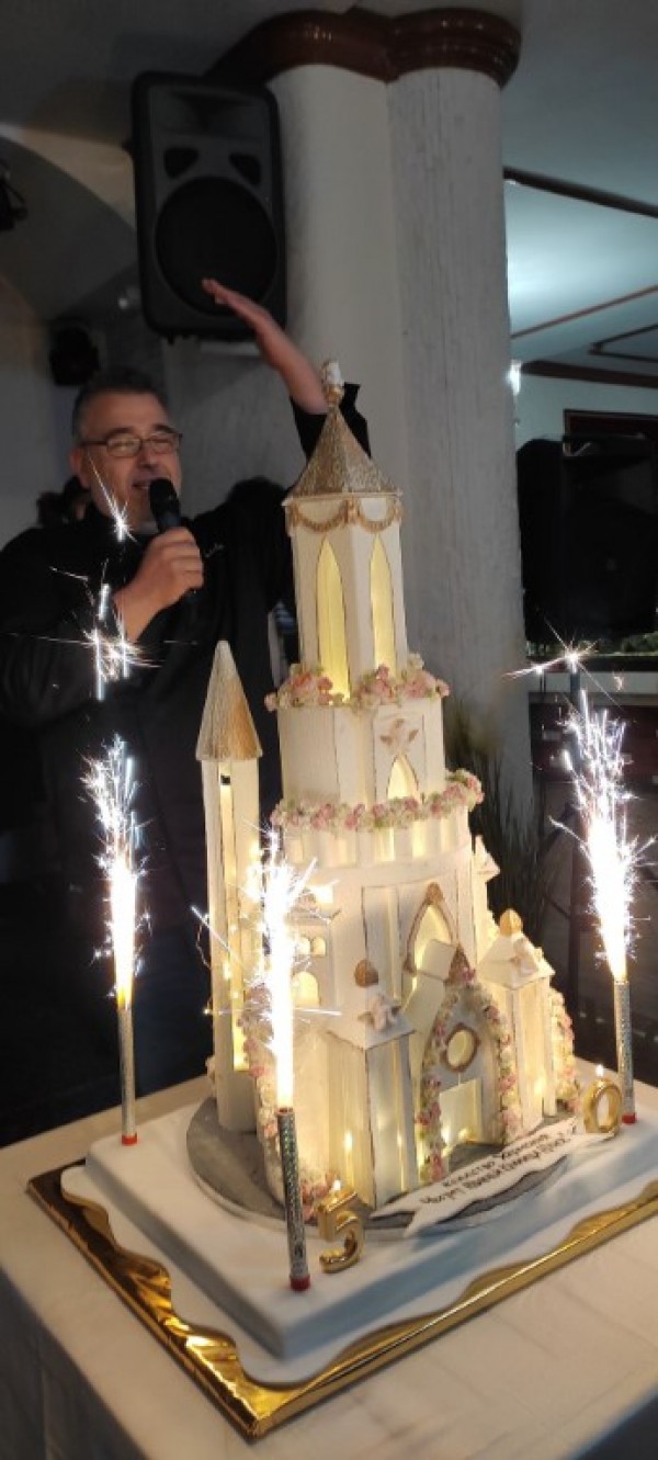 820 лв. събра за ден Кралство Хармония в полза на пчелните семейства в Казанлък