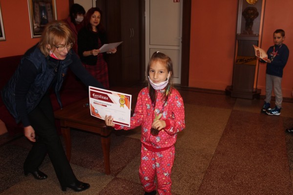 9 ученици от ОУ “Георги Кирков“ с медали от “Математика без граници“