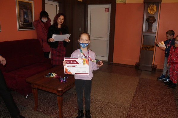 9 ученици от ОУ “Георги Кирков“ с медали от “Математика без граници“