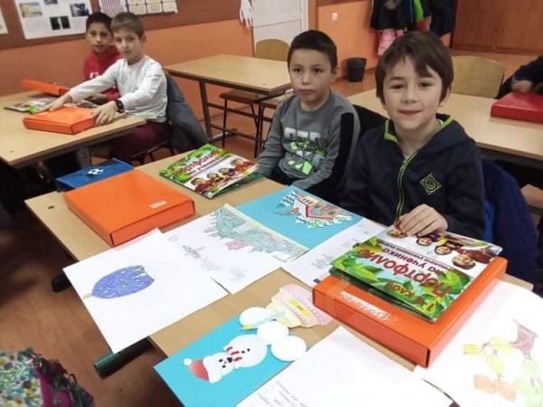 Второкласници от ОУ “Георги Кирков“ си направиха индивидуални портфолиа