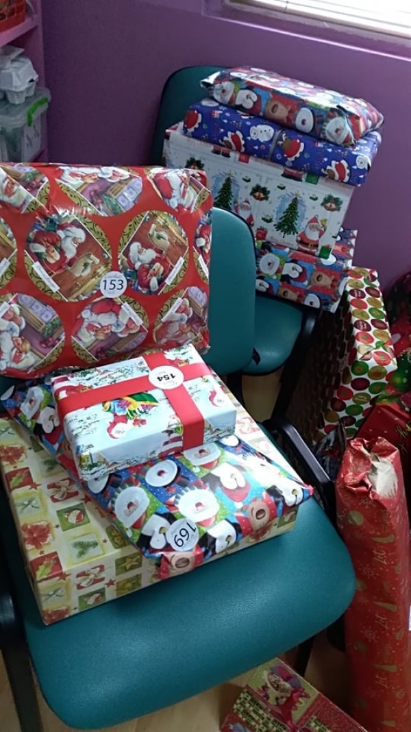 Дядо Коледа мина през дневния център “Работилница за мечти“ 