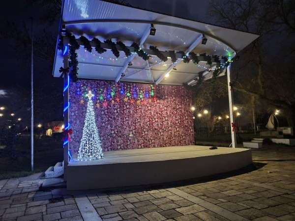 Коледният дух вече и в Крън