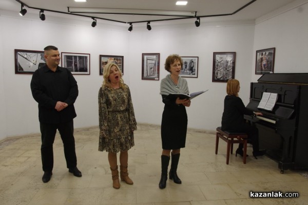 Нашествие на млади таланти в IV-я фотографски салон в Казанлък