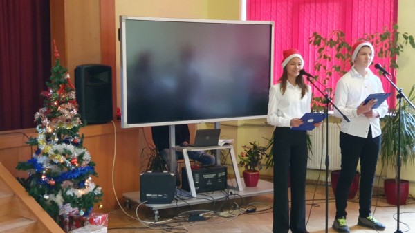 Коледният дух завладя ПГ „Иван Хаджиенов“