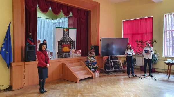 Коледният дух завладя ПГ „Иван Хаджиенов“