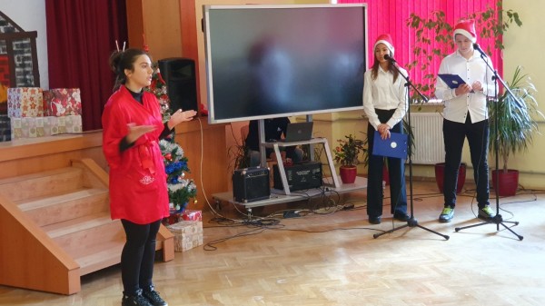 Коледният дух завладя ПГ „Иван Хаджиенов“