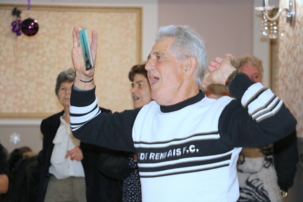 Сърцата на близо 50 златни двойки затуптяха под звуците на Менделсон в Казанлък