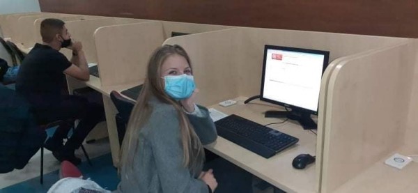 Икономистите на ПГЛПТ с успехи в олимпиади и национални състезания