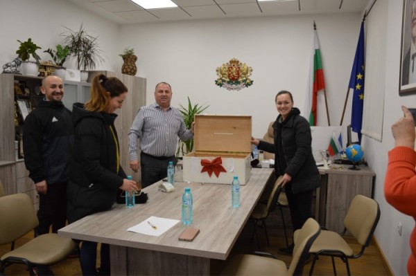 Базарът в Павел баня събра над 7 000 лв.