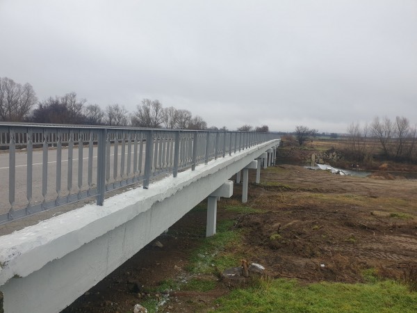 Ремонтираха моста в село Розово