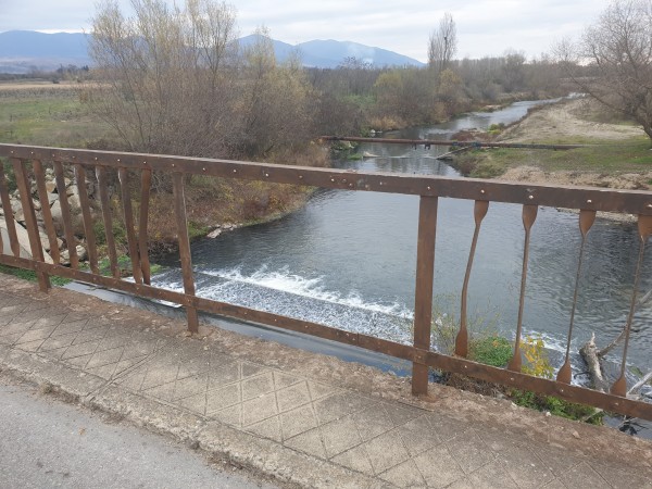 Ремонтираха моста в село Розово