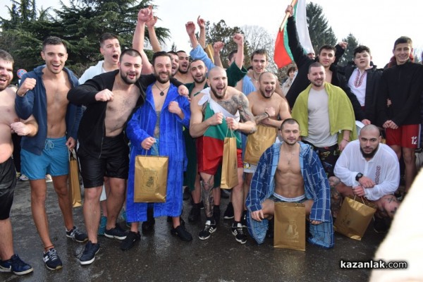 Спасителят на кръста Борислав: Да сме здрави, да пазим традициите си и да бъдем горди българи!