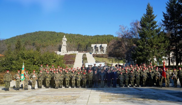 Новоназначени казанлъшки военнослужещи положиха клетва в Калофер