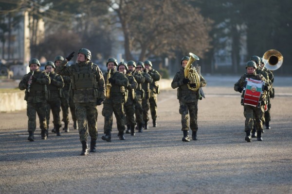 Тържествено откриха новата учебна 2022 г. в 61 Стрямска механизирана бригада