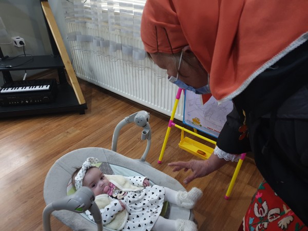 В Розово спазиха традицията за празника 