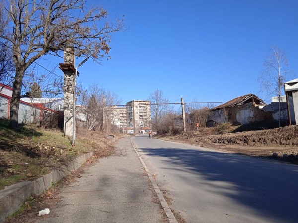 Почистиха улица “Цар Освободител“