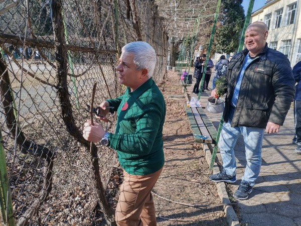 В ПГЛПТ днес отбелязват два празника 