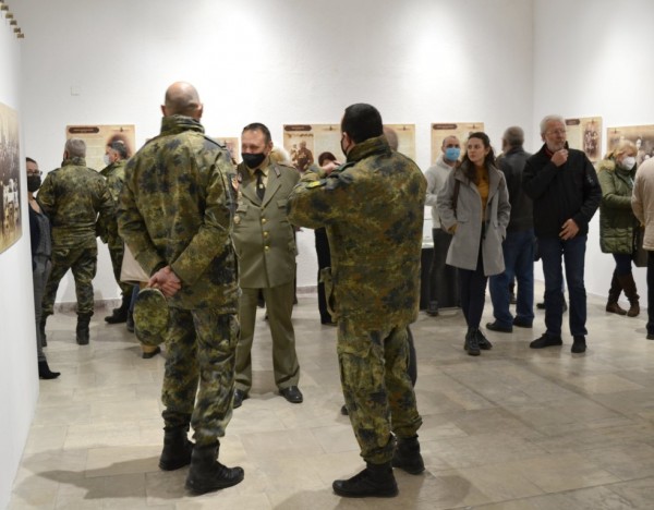 Откриха дългоочакваната изложба “От оръжието към плуга“ 