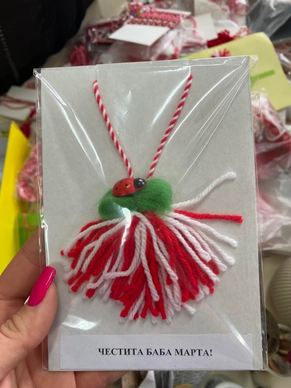 Децата от казанлъшката ДГ “Еделвайс“ изработиха над 500 мартенички за празника 