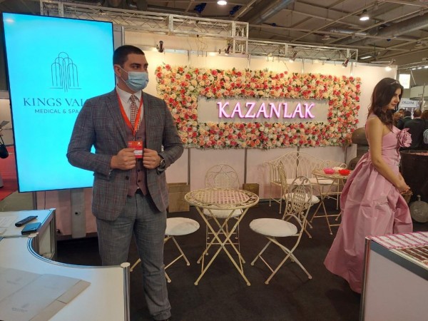 С партньорството на спа комплекс „Кингс валей“ Община Казанлък привлича интереса на посетителите на „Ваканция и спа експо“