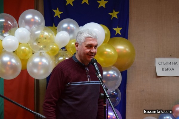 Избраха участниците в първото училищно риалити на ПГЛПТ “Стъпи на върха“