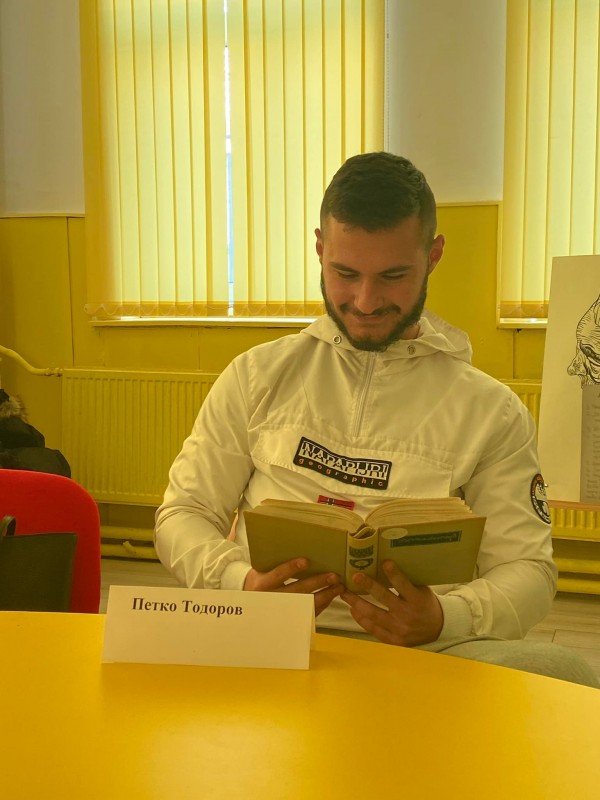 Литературен форум на българските индивидуалисти в ПХГ “Св. Св. Кирил и Методий”