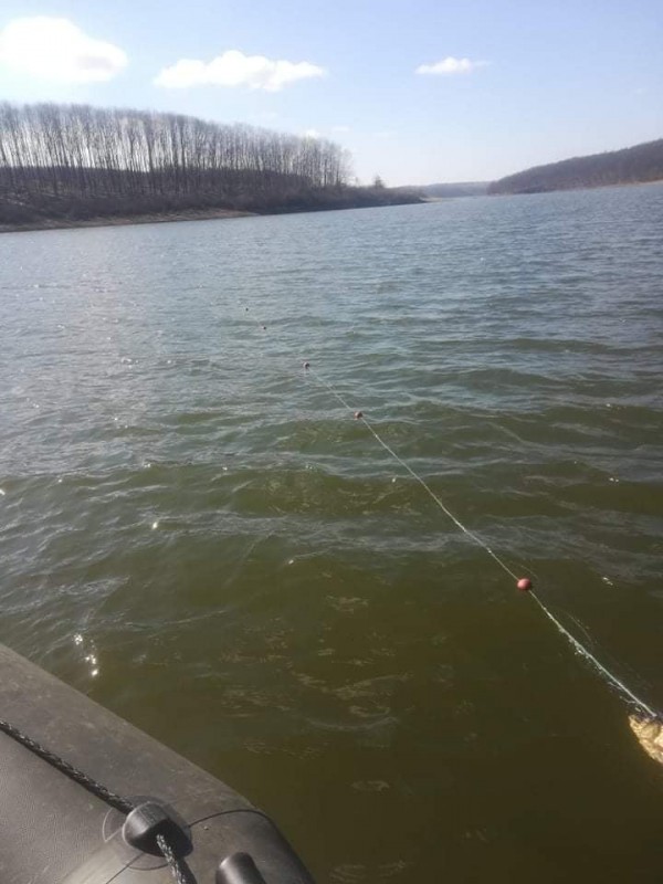 Откриха незаконни мрежи на Копринка, Жребчево и Ястребино