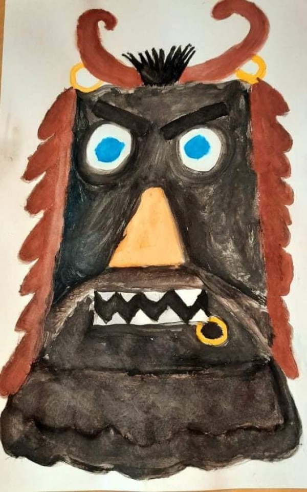 Третокласници подредиха красива изложба с кукерски маски