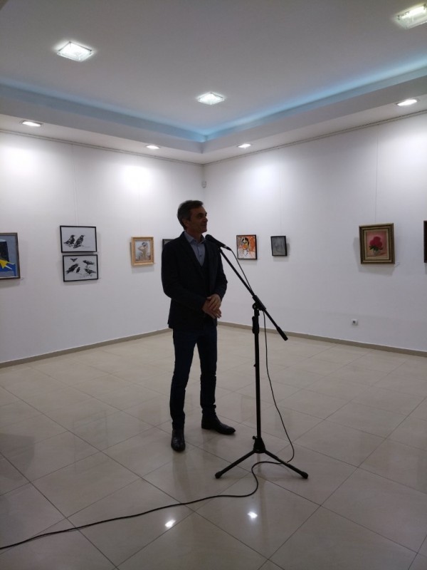 Изложбата “Женското начало“ в Казанлък внася повече очарование в празничния 8 март